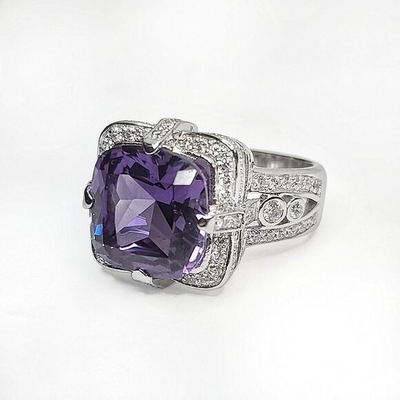 Cushion Cut Tanzanite Split Shank & Split Gallery Statement Ring | Size 8 - Picture 4 of 15
